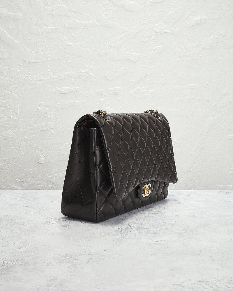 Bolsa Chanel de Lâmina de Borrego XL Maxi Dobro Flap Preto