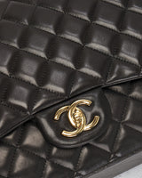 Bolsa Chanel de Lâmina de Borrego XL Maxi Dobro Flap Preto