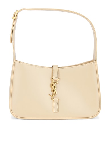 Bolsa Hobo Saint Laurent Le 5 A 7 Em Avorio