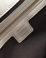 Bolsa de Ombro Fendi Zucca Mama Baguette Branca