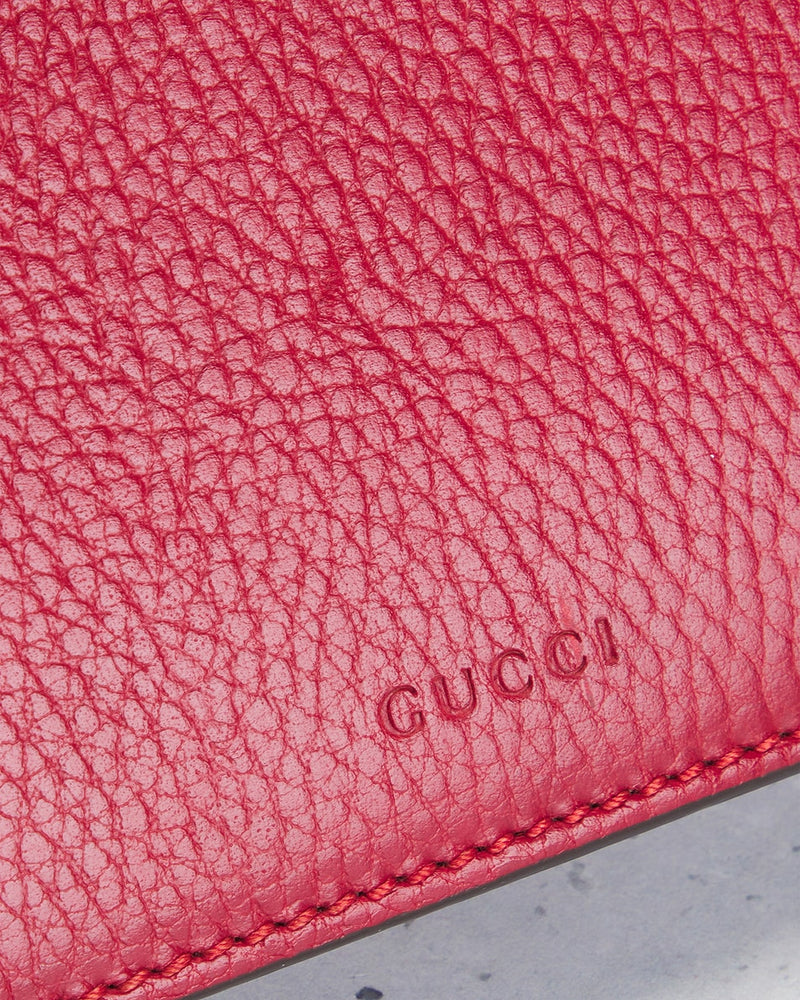 Bolsa de ombro Gucci Dionysus em vermelho
