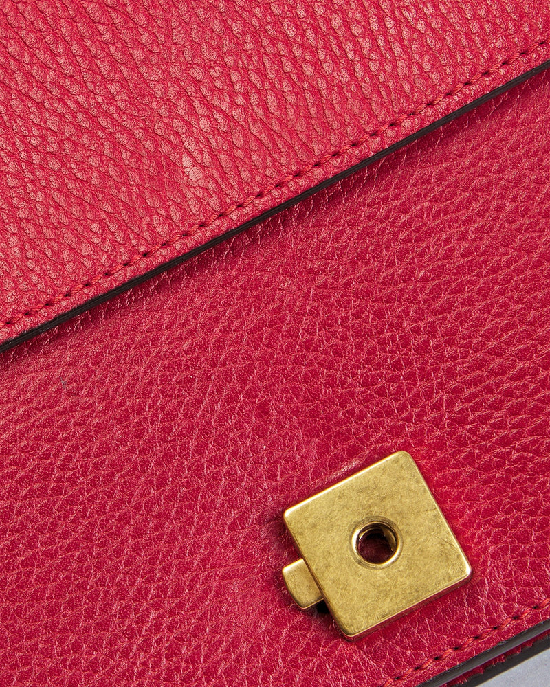 Bolsa de ombro Gucci Dionysus em vermelho